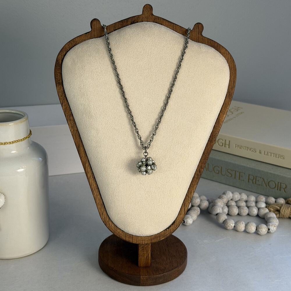 Elegant VTG 1950s Silver-Tone Rhinestone Faux Pearl Cluster Pendant Necklace 28"